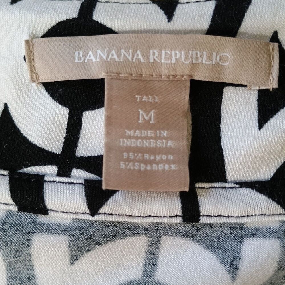 BANANA REPUBLIC Wrap Dress Womens Size M Black White Geometric Long Sleeve - Picture 8 of 9
